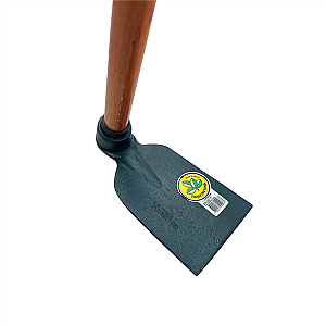 Tramontina Short Hoe with Wooden Handle